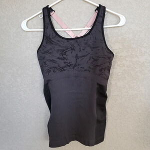 Fabletics tank top padded